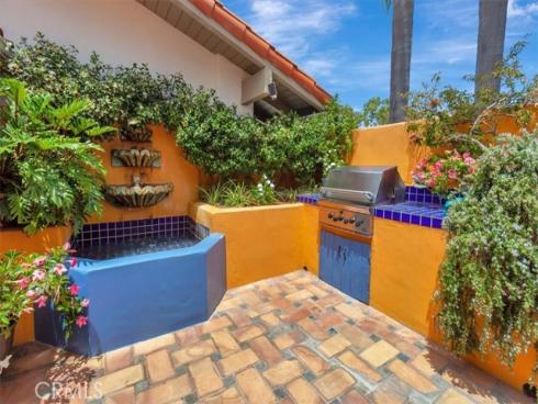537 Vista Grande , Newport Beach, CA