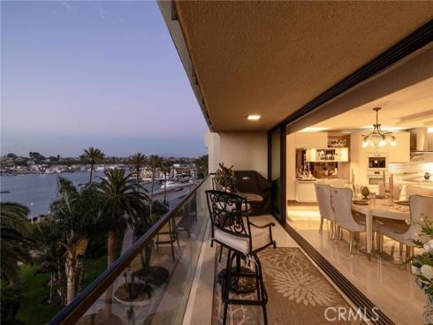 601 Lido Park 4B Drive, Newport Beach, CA
