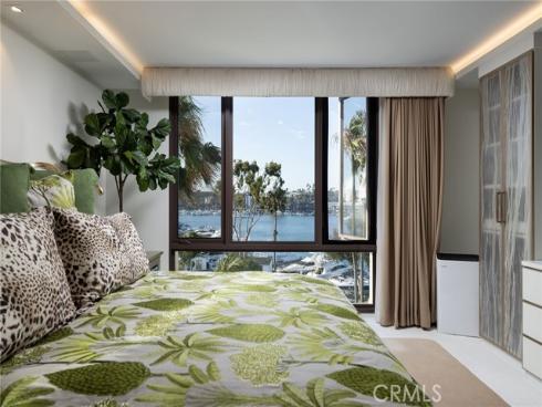 601 Lido Park 4B Drive, Newport Beach, CA