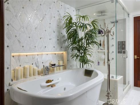601 Lido Park 4B Drive, Newport Beach, CA