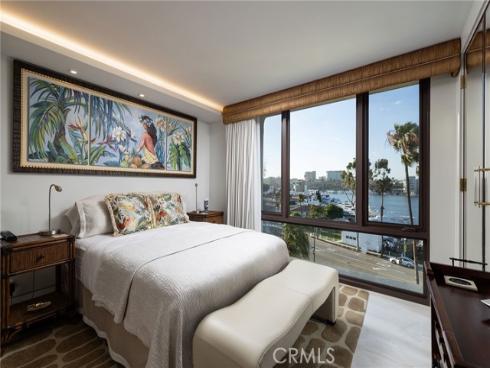 601 Lido Park 4B Drive, Newport Beach, CA