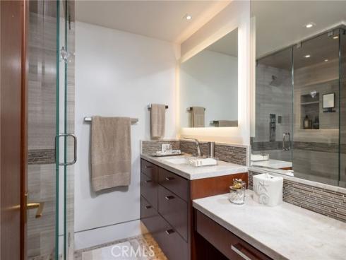 601 Lido Park 4B Drive, Newport Beach, CA