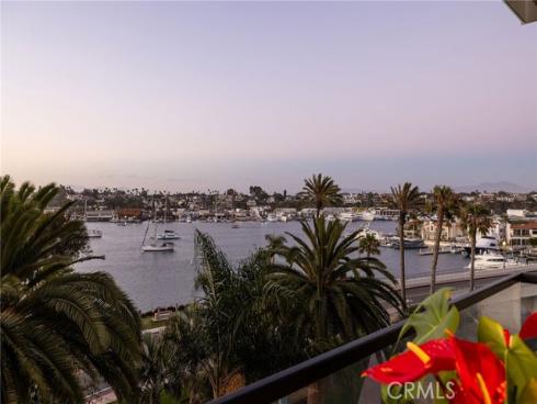 601 Lido Park 4B Drive, Newport Beach, CA