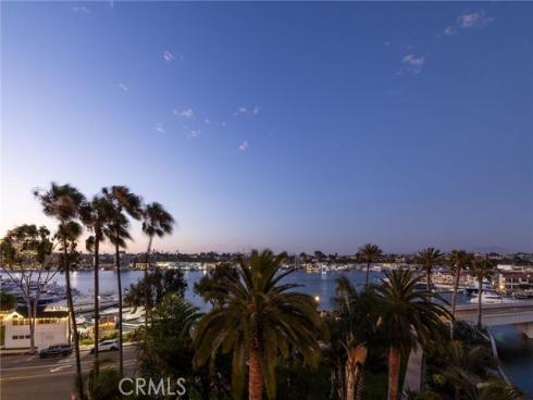 601  Lido Park  4B  Drive, Newport Beach, CA