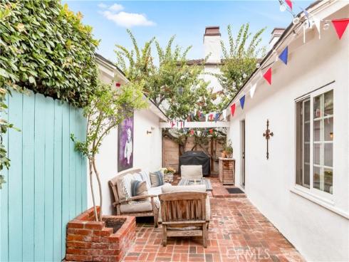 2632 Vista Drive, Newport Beach, CA