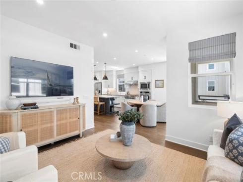 1209 Winslow , Newport Beach, CA