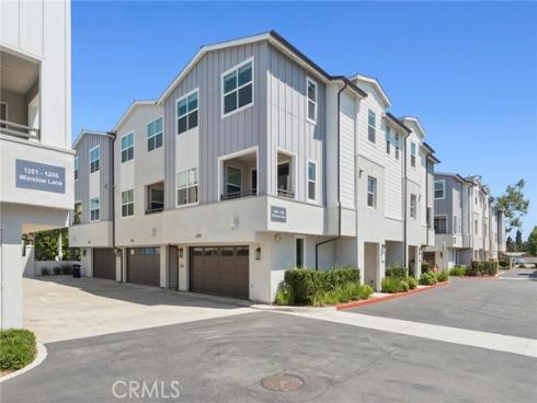 1209  Winslow  , Newport Beach, CA