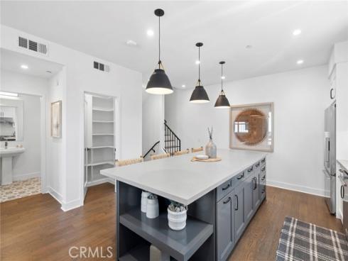 1209 Winslow , Newport Beach, CA