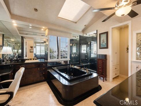 842  Harbor Island   Drive, Newport Beach, CA