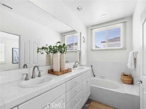 428 E Bay Avenue, Newport Beach, CA