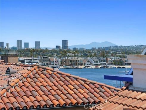 428 E Bay Avenue, Newport Beach, CA