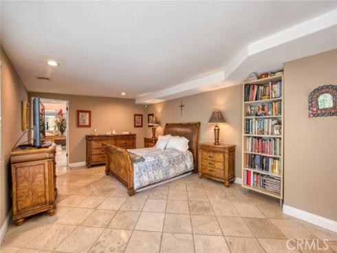 327 Santa Isabel , Newport Beach, CA