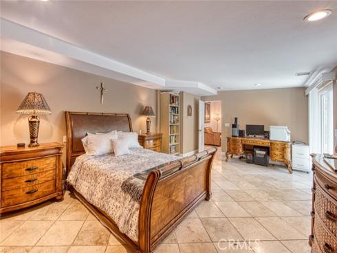 327 Santa Isabel , Newport Beach, CA