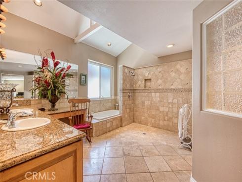 327 Santa Isabel , Newport Beach, CA