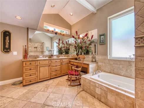 327 Santa Isabel , Newport Beach, CA