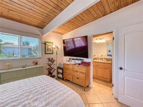 327 Santa Isabel , Newport Beach, CA