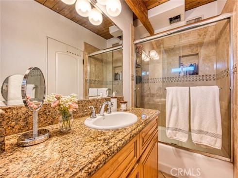 327 Santa Isabel , Newport Beach, CA