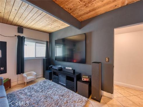 327 Santa Isabel , Newport Beach, CA