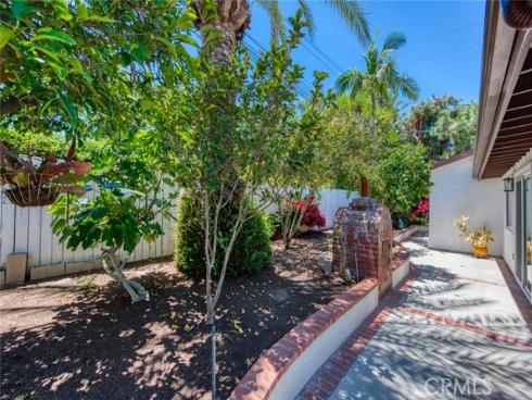 327 Santa Isabel , Newport Beach, CA