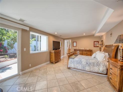 327 Santa Isabel , Newport Beach, CA