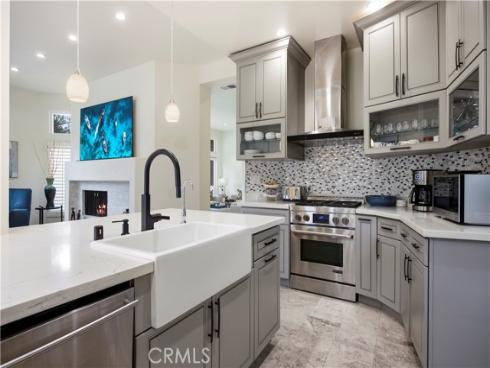 16 Lucerne , Newport Beach, CA