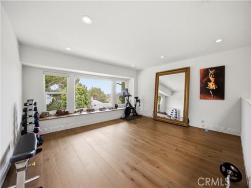 16 Lucerne , Newport Beach, CA