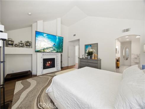 16 Lucerne , Newport Beach, CA