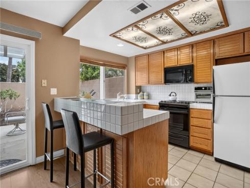 1 Cormorant Circle , Newport Beach, CA