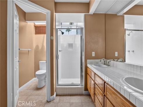1 Cormorant Circle , Newport Beach, CA