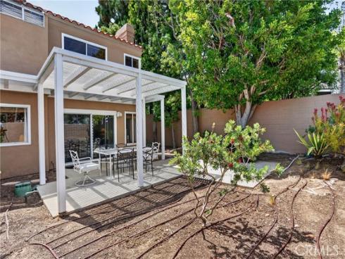 1 Cormorant Circle , Newport Beach, CA