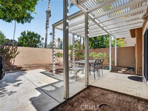 1 Cormorant Circle , Newport Beach, CA