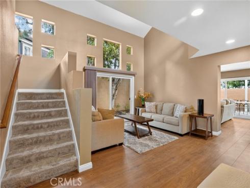 1 Cormorant Circle , Newport Beach, CA