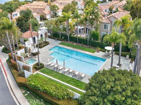 1 Cormorant Circle , Newport Beach, CA
