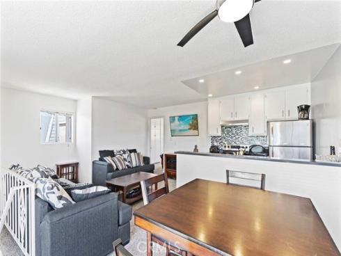 3206 W Balboa Boulevard, Newport Beach, CA