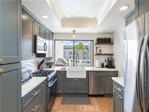 10 Ima Loa Court, Newport Beach, CA