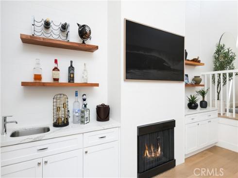 10 Ima Loa Court, Newport Beach, CA