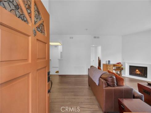 290 Villa Point Drive, Newport Beach, CA