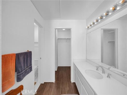 290 Villa Point Drive, Newport Beach, CA