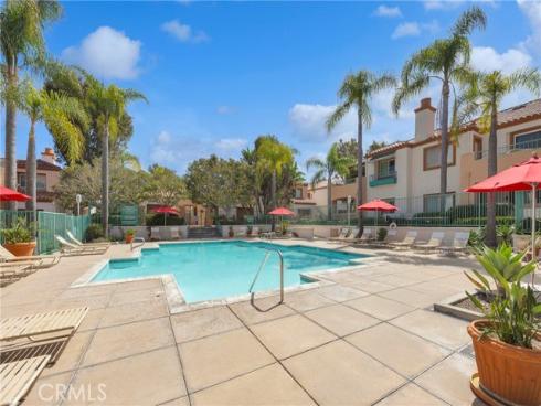 290 Villa Point Drive, Newport Beach, CA