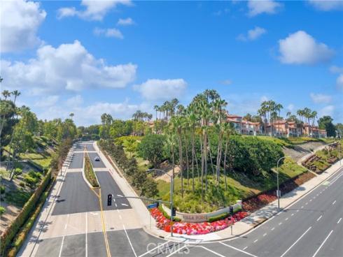 290 Villa Point Drive, Newport Beach, CA