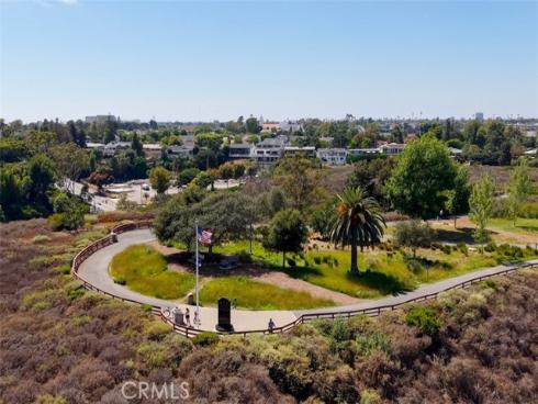 1842 Santiago , Newport Beach, CA