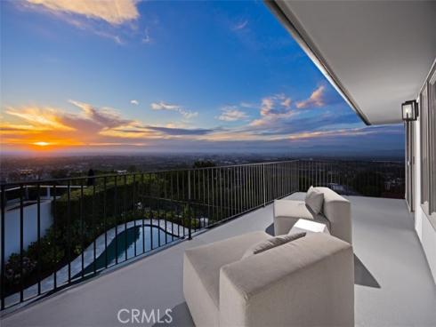 17 Napoli , Newport Beach, CA