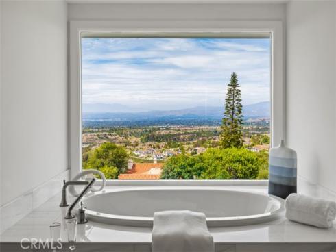 17 Napoli , Newport Beach, CA