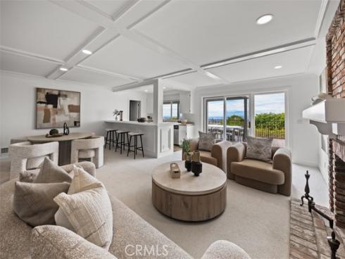 17 Napoli , Newport Beach, CA