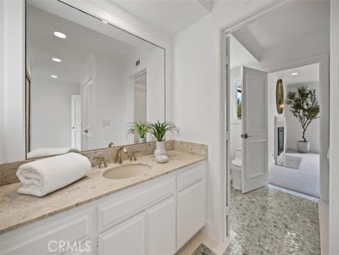 17 Napoli , Newport Beach, CA