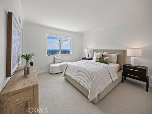 17 Napoli , Newport Beach, CA