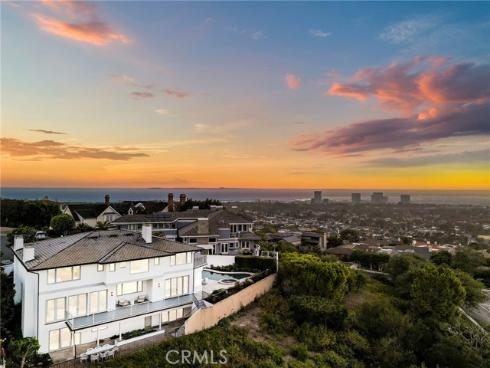 17 Napoli , Newport Beach, CA