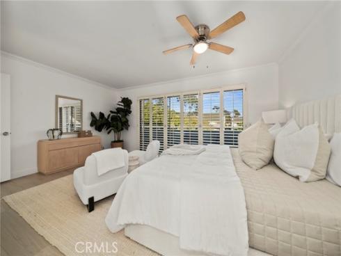 19 Swift Court, Newport Beach, CA