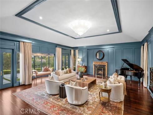 1 Cypress Point Lane, Newport Beach, CA