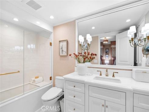 1 Cypress Point Lane, Newport Beach, CA